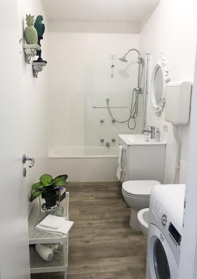 Familybo Apartments Bologna Delight - Front Station Ngoại thất bức ảnh